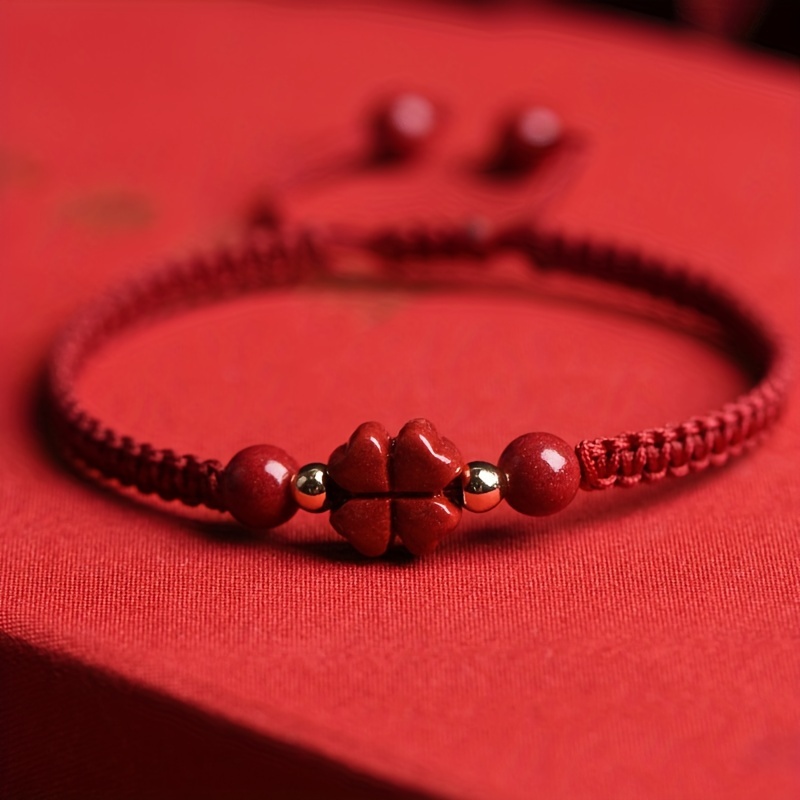 สร้อยข้อมือเชือกถักสีแดงนำโชค  - Red Clover Flower บทวิจารณ์และราคา